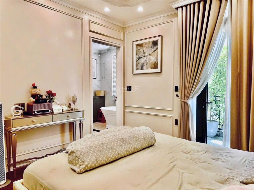 Bán căn lk 90m2 khu ngọc trai  vin marina, full nt cực đẹp, có thang máy, nhỉnh 14 tỷ