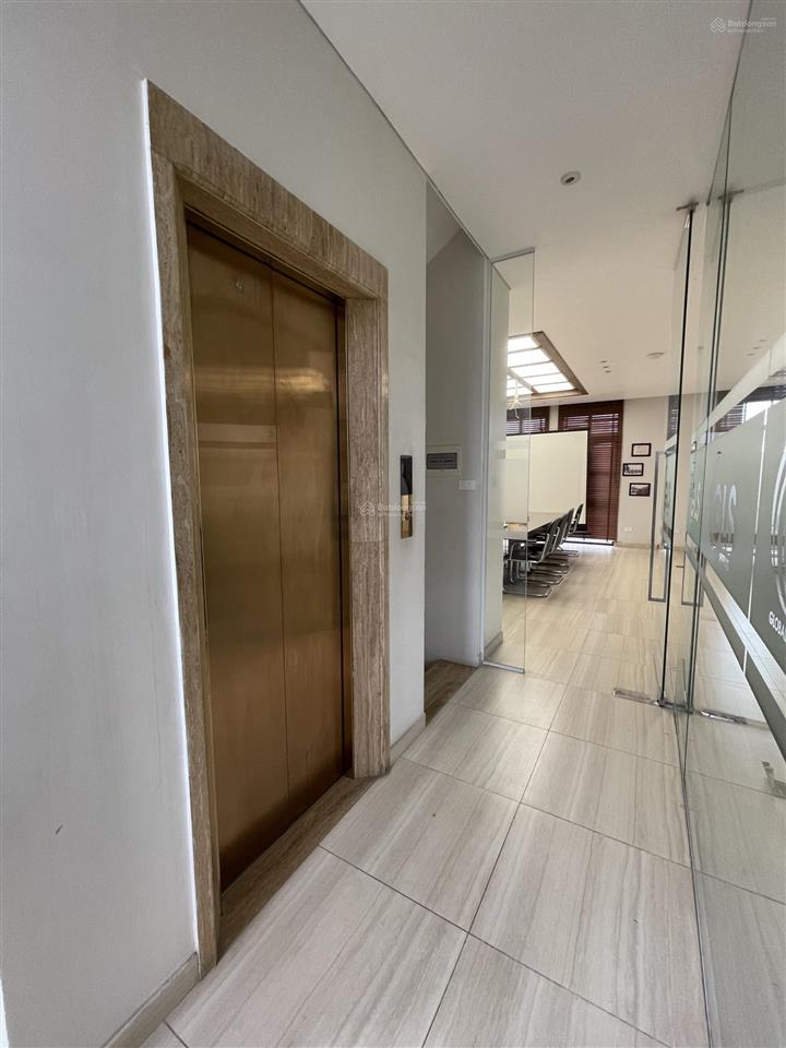 Bán gấp shop bạch đằng  vin imperia, 105m2, full nt đẹp, thang máy, kd đỉnh, giá 2x tỷ