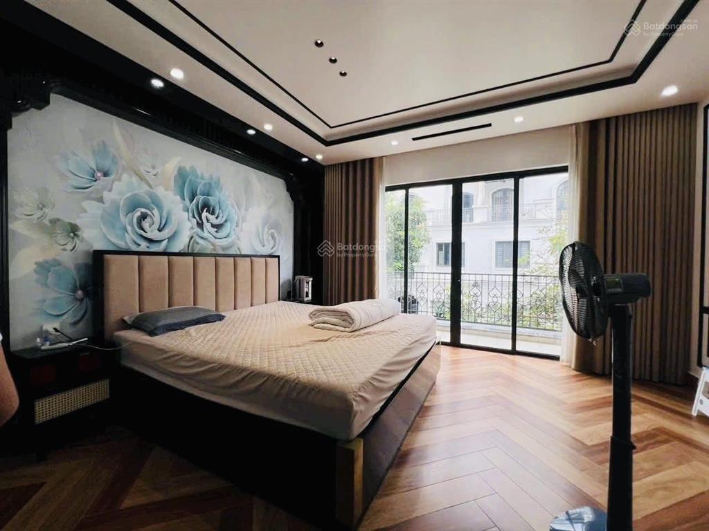 Bán gấp căn liền kề 75m2  vin marina, full nt đẹp hiện đại, có thang máy, giá chỉ 1x tỷ