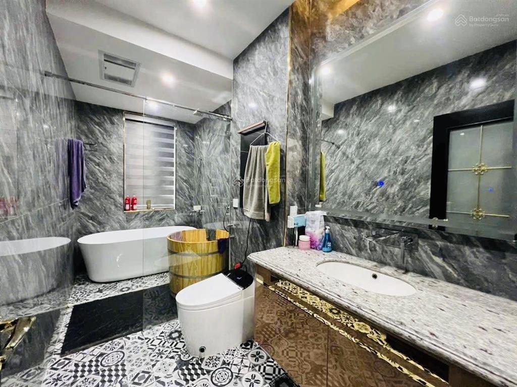 Bán gấp căn liền kề 75m2  vin marina, full nt đẹp hiện đại, có thang máy, giá chỉ 1x tỷ