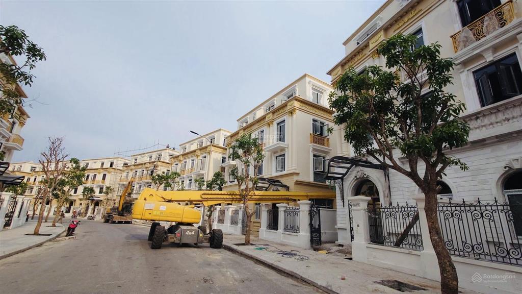 Cực sốc  chủ bán cắt lỗ biệt thự sl hoàng gia  vin vũ yên, 180m2, chỉ 13 tỷ  quá rẻ