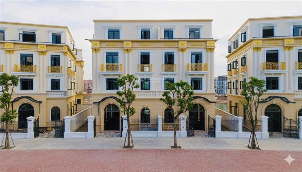Cực sốc  chủ bán cắt lỗ biệt thự sl hoàng gia  vin vũ yên, 180m2, chỉ 13 tỷ  quá rẻ