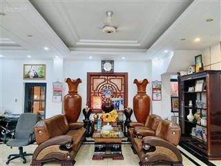 Bán gấp biệt thự manhattan  vin imperia, 144m2, full nt đẹp, có thang máy, nhỉnh 23 tỷ