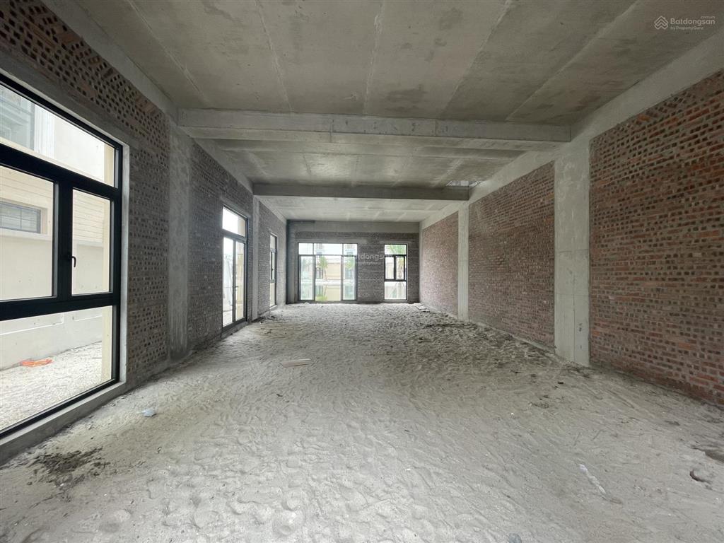 Biệt thự đơn lập vũ yên, 500m2, view sông tự nhiên, giá chỉ 23.8 tỷ (áp voucher 30%)