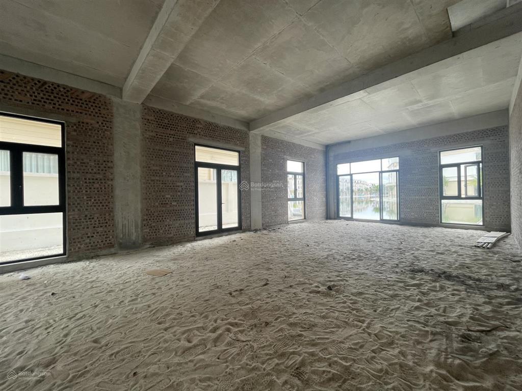 Biệt thự đơn lập vũ yên, 500m2, view sông tự nhiên, giá chỉ 23.8 tỷ (áp voucher 30%)