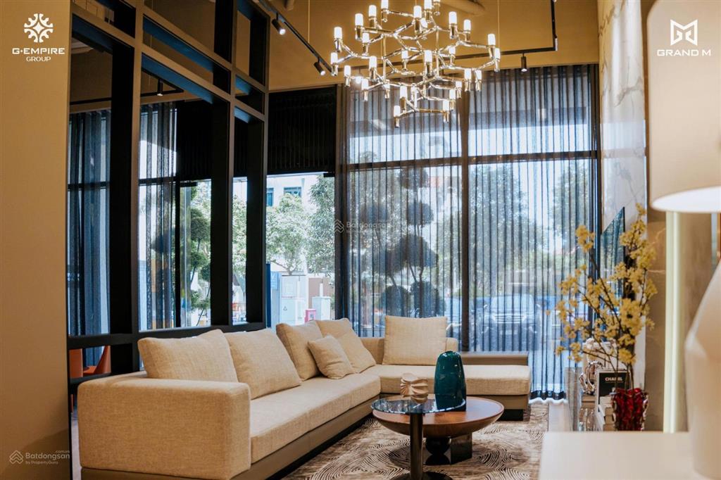 Bán căn hộ duplex 150m2 đối diện aeon long biên, tầng cao view sân golf và sông hồng siêu đẹp