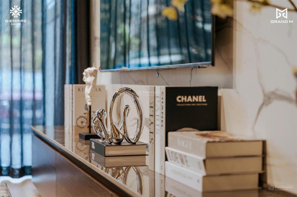 Bán căn hộ duplex 150m2 đối diện aeon long biên, tầng cao view sân golf và sông hồng siêu đẹp