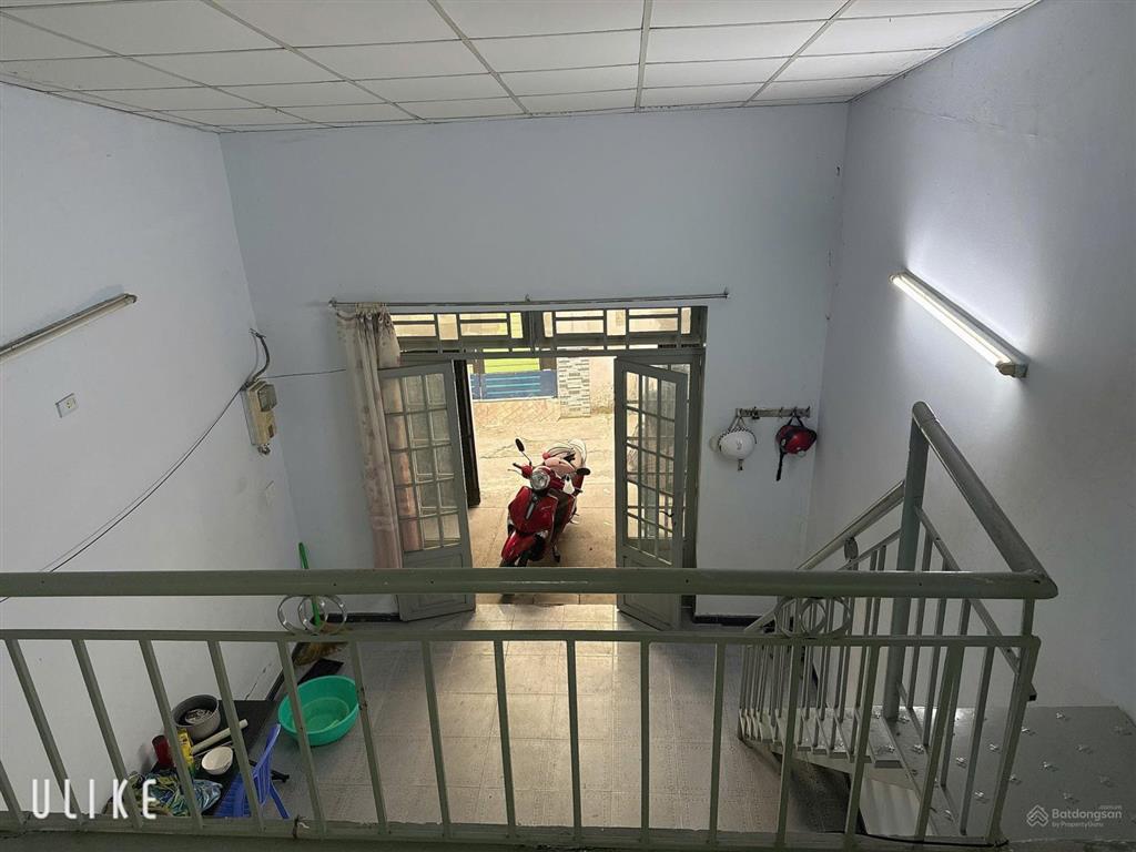 Ngộp lắm cần ra gấp nhà cấp 4 sát đường đỗ xuân hợp