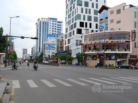 Bán nhà góc 2 mt đường trường chinh quận tân bình, dt 34x 80m  khuôn viên 2057m2, chỉ 219 tỷ tl.