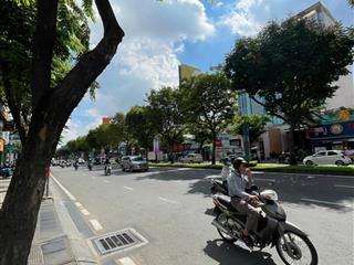 Bán nhà góc 2 mt đường trường chinh quận tân bình, dt 34x 80m  khuôn viên 2057m2, chỉ 219 tỷ tl.