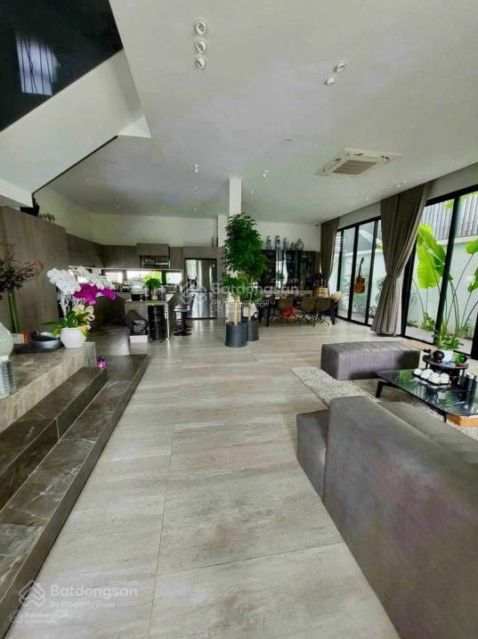Bán nhà đường lê văn sỹ quận 3, dt 13x 25m (320m2) giá 83 tỷ tl
