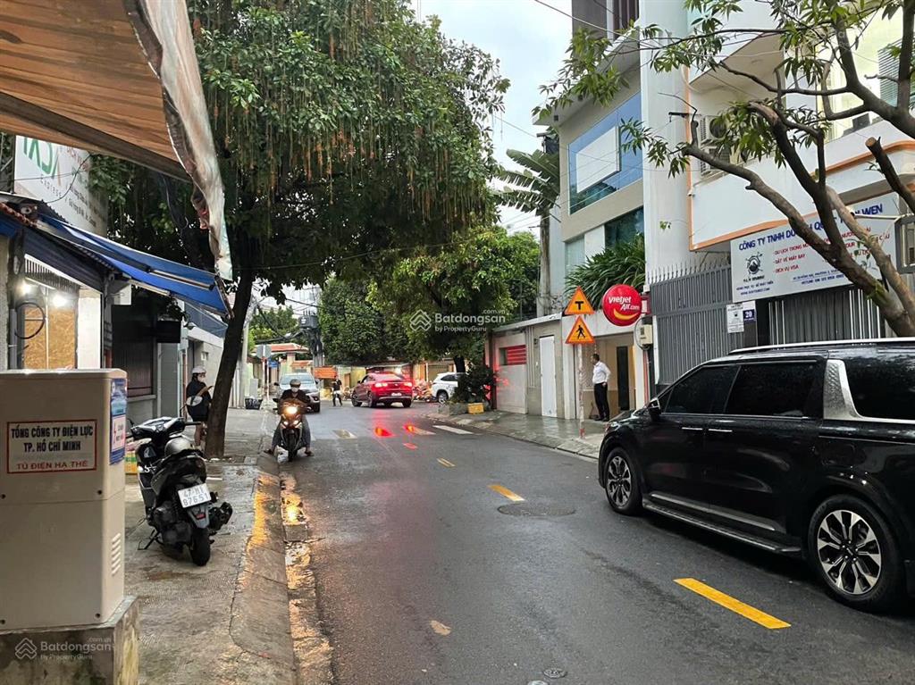 Bán tòa nhà hoàng hoa thám tân bình dt 20x24m cn 480m2 nhà mới dòng tiền 100tr/th 72 tỷ tl