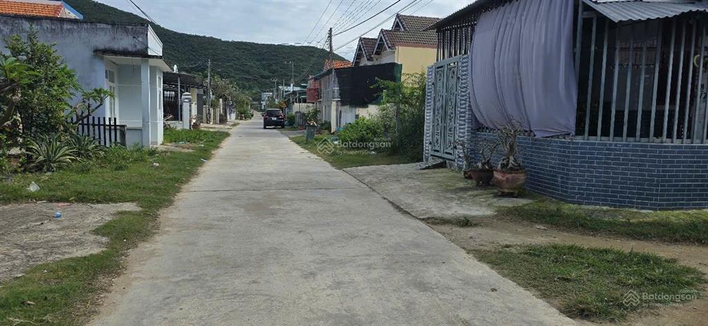 Đất dốc lết chỉ 1650t ninh hải  đông ninh