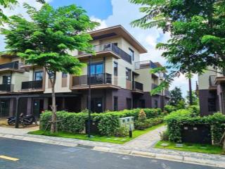Bán nhà phố liền kế izumi city 7x20,5m, giá 8 tỷ (đã có sổ hồng)  0934 013 ***