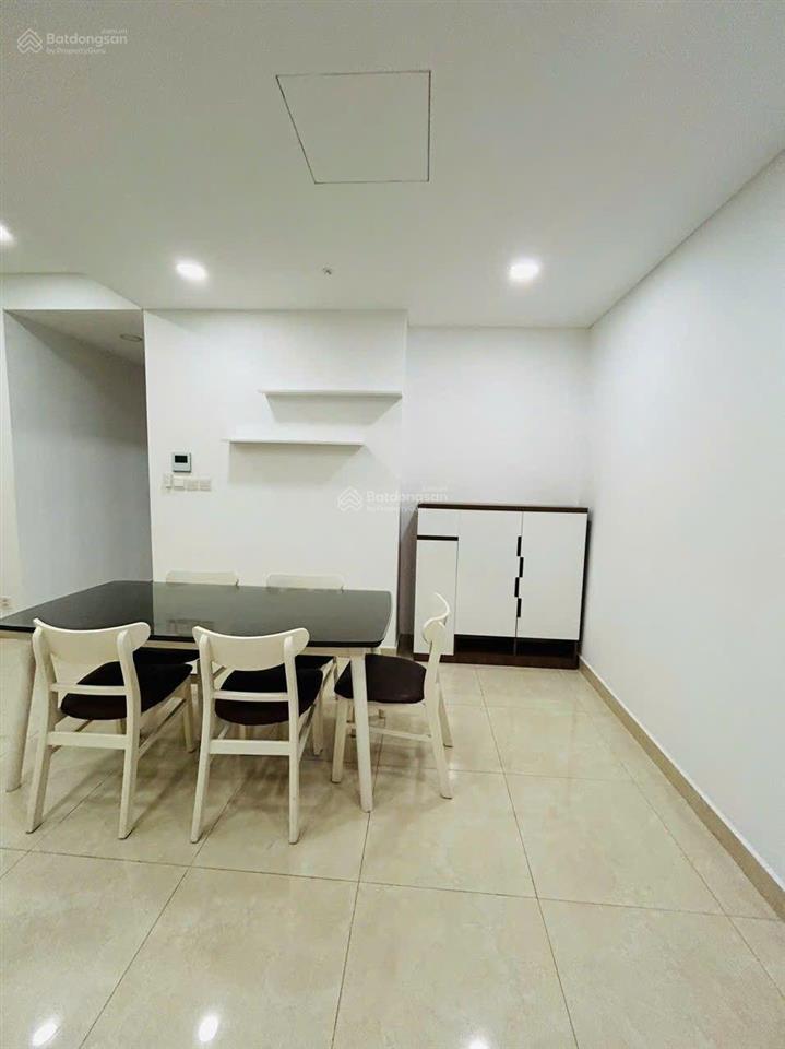 Cho thuê căn hộ the golden star 58b nguyễn thị thập, quận 7
