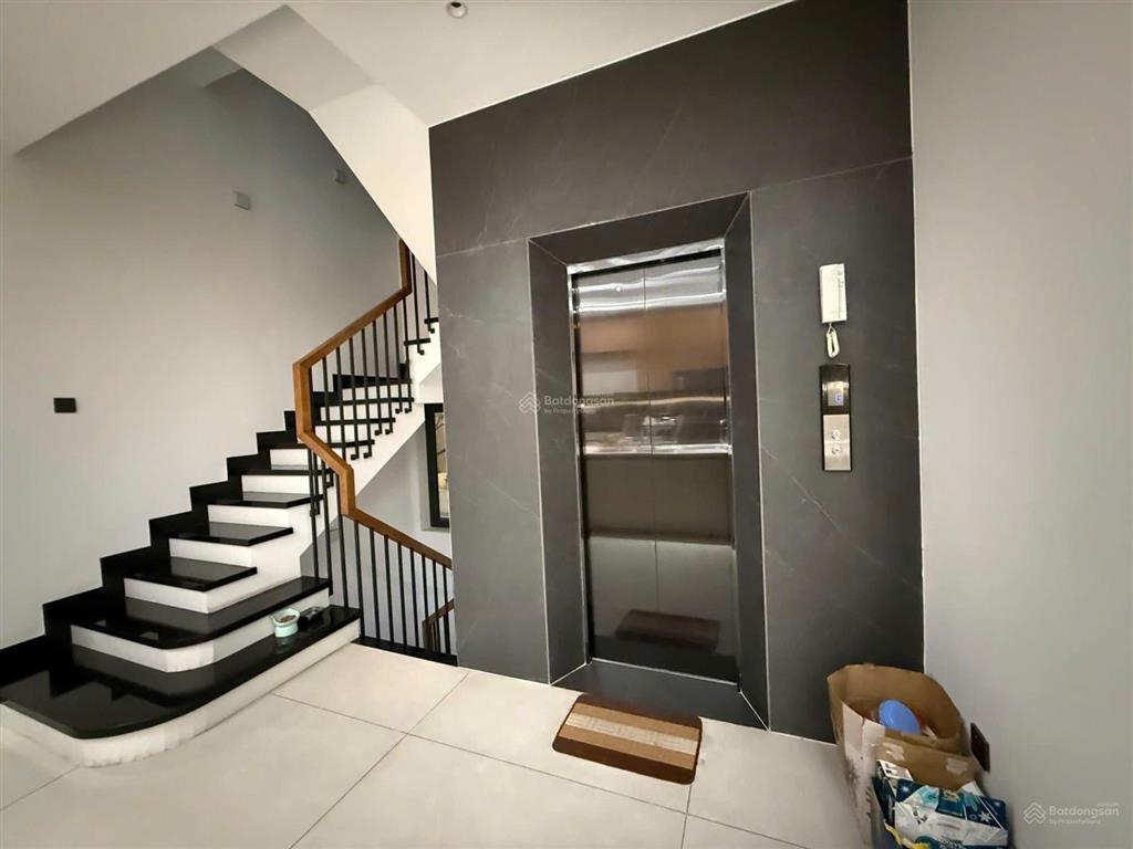 Bán biệt thự siêu đẹp kdc ven sông, phường tân hưng quận 7