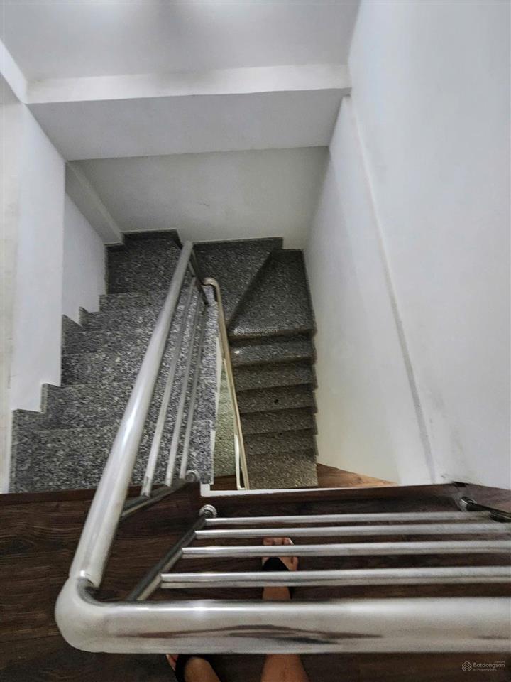 Bán nhà 3 tầng 4,5 tỷ hẻm 502 huỳnh tấn phát  p. bình thuận  quận 7