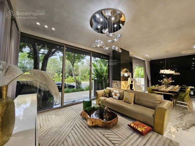 Bán biệt thự đường hưng thái 2 phú mỹ hưng quận 7 nhà 2 mặt tiền