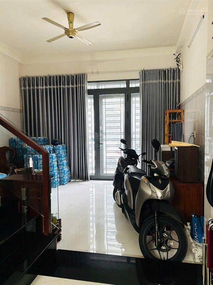 Cho thuê nhà nguyên căn đường gò ô môi phường phú thuận q7