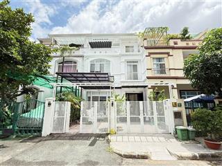 Bán nhà đường hưng thái 1 phú mỹ hưng quận 7