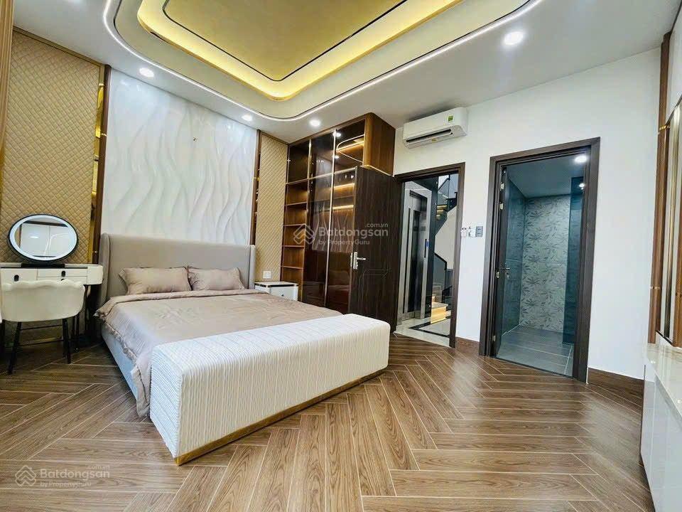 Bán nhà phố đường số phạm hữu lầu  p.phú mỹ  quận 7