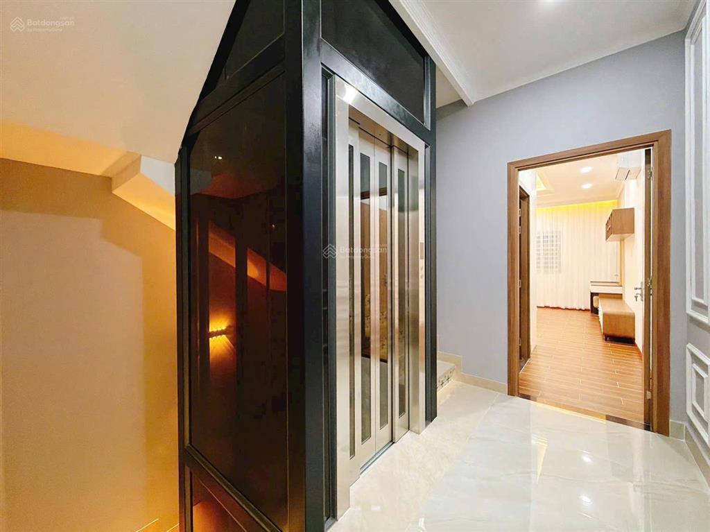 Bán nhà đường d4 khu tái định cư phạm hữu lầu phường tân mỹ quận 7 liền kề phú mỹ hưng