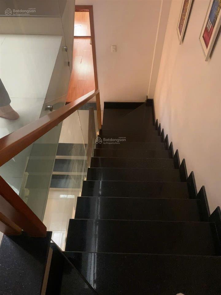 Cho thuê nhà đường số trần trọng cung p. tân thuận 120 m, 1 trệt 3 lầu giá 30 triệu  0918 730 ***