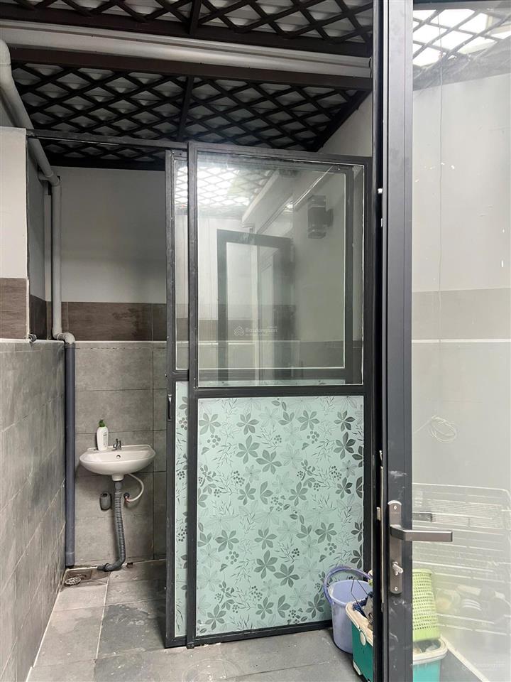 Cho thuê studio, 50 mét đường đào trí giá 7 triệu,  0918 730 *** minh trang