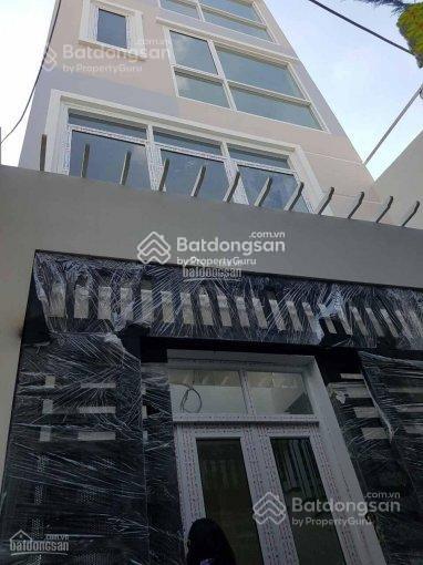 Phòng đẹp, mới, thiết kế dạng phòng ở căn hộ cao cấp, giáp q1, ở q. bình thạnh.  0988 202 ***