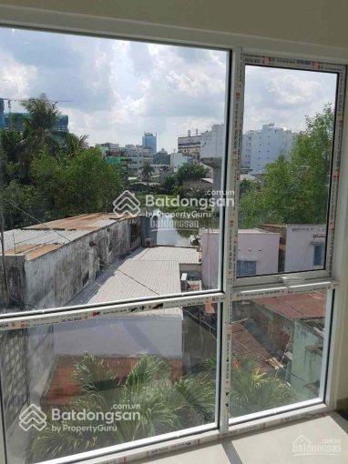 Phòng đẹp, mới, thiết kế dạng phòng ở căn hộ cao cấp, giáp q1, ở q. bình thạnh.  0988 202 ***