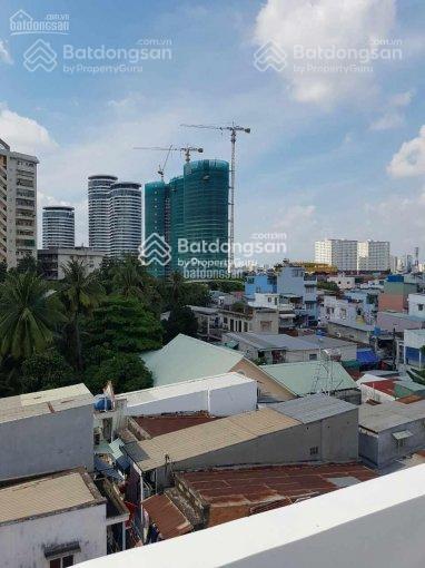 Phòng đẹp, mới, thiết kế dạng phòng ở căn hộ cao cấp, giáp q1, ở q. bình thạnh.  0988 202 ***