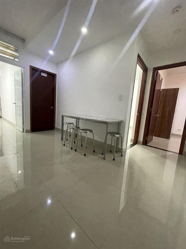 Cho thuê phòng full view trong chung cư ngọc phương namq8