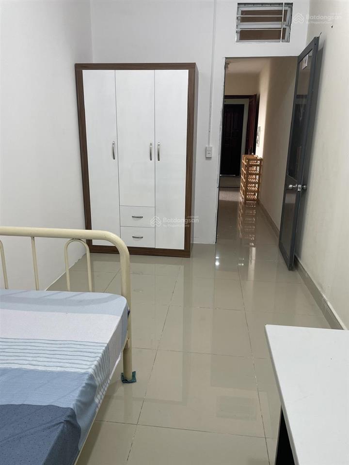 Cho thuê phòng trong chung cư ngọc phương nam  q8
