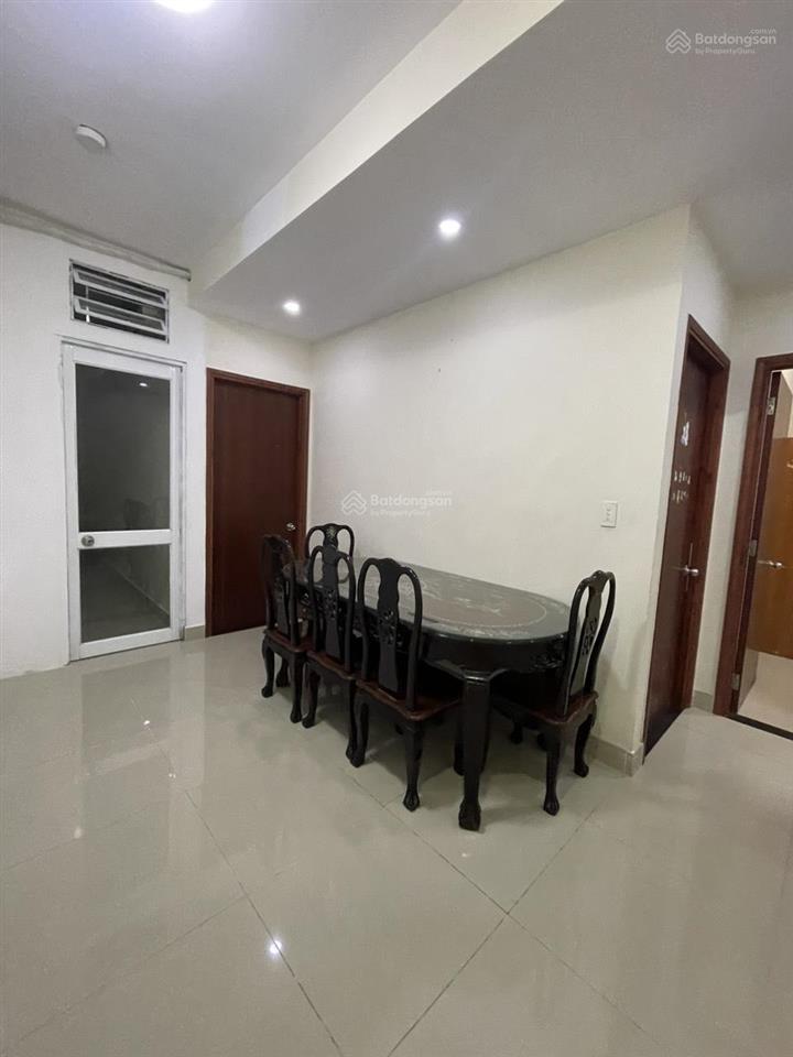 Cho thuê phòng trong chung cư ngọc phương nam  q8