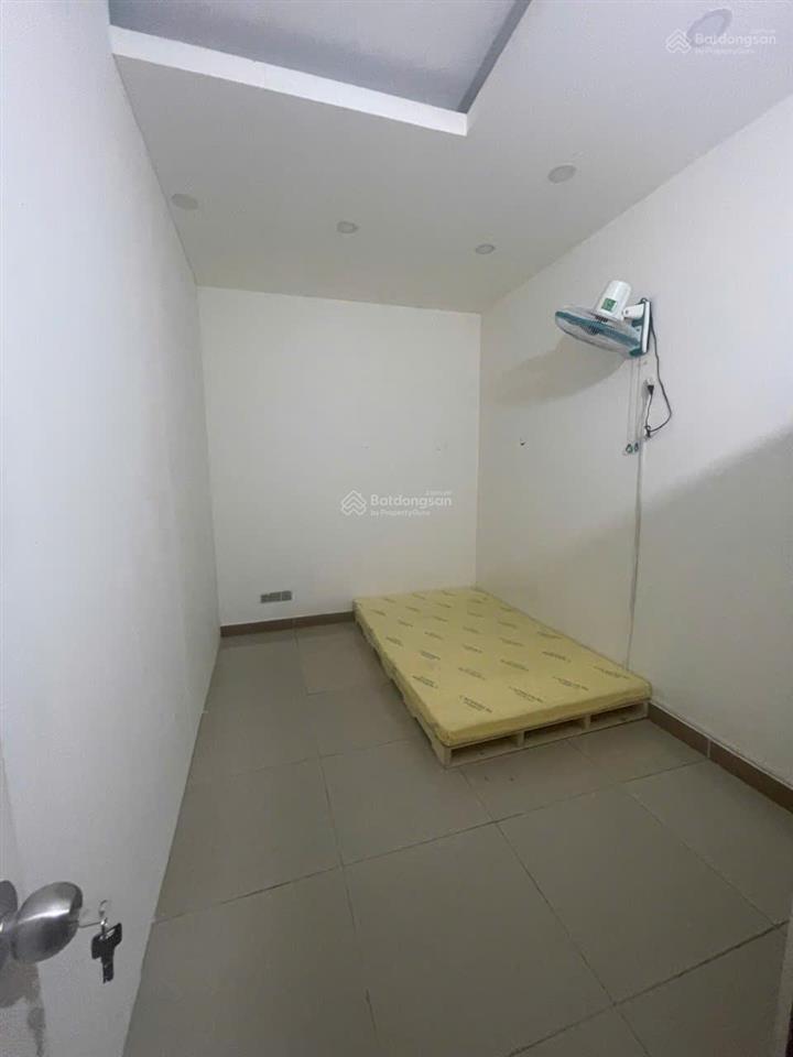Cho thuê phòng giá rẻ trong chung cư đức khải  q7