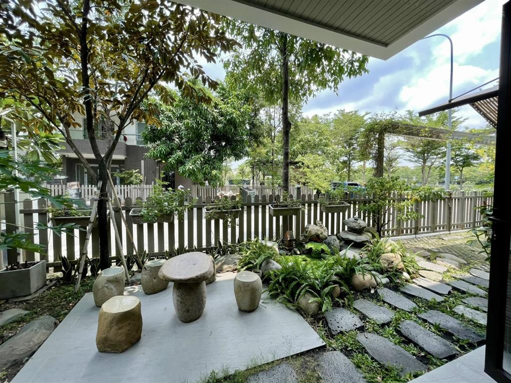 Giỏ hàng biệt thự sân vườn kiểu nhật full nt cao cấp chỉ 18 tỷ,  e mơ xem thực tế 0933 591 ***