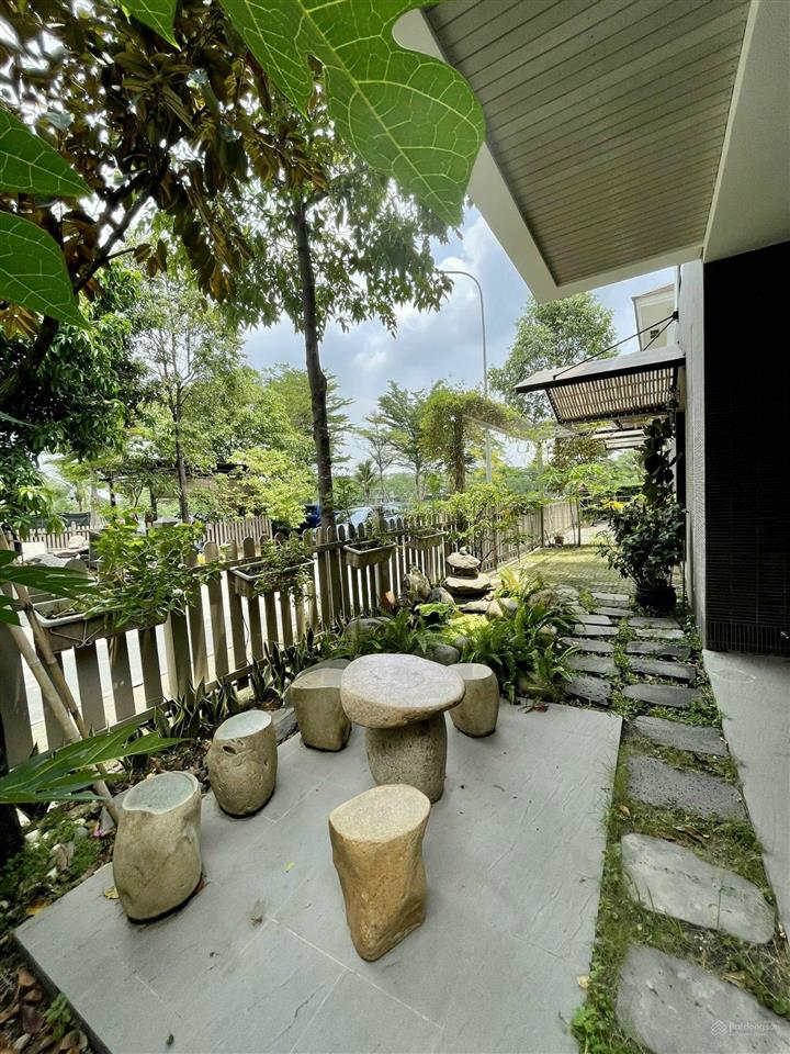 Giỏ hàng biệt thự sân vườn kiểu nhật full nt cao cấp chỉ 18 tỷ,  e mơ xem thực tế 0933 591 ***