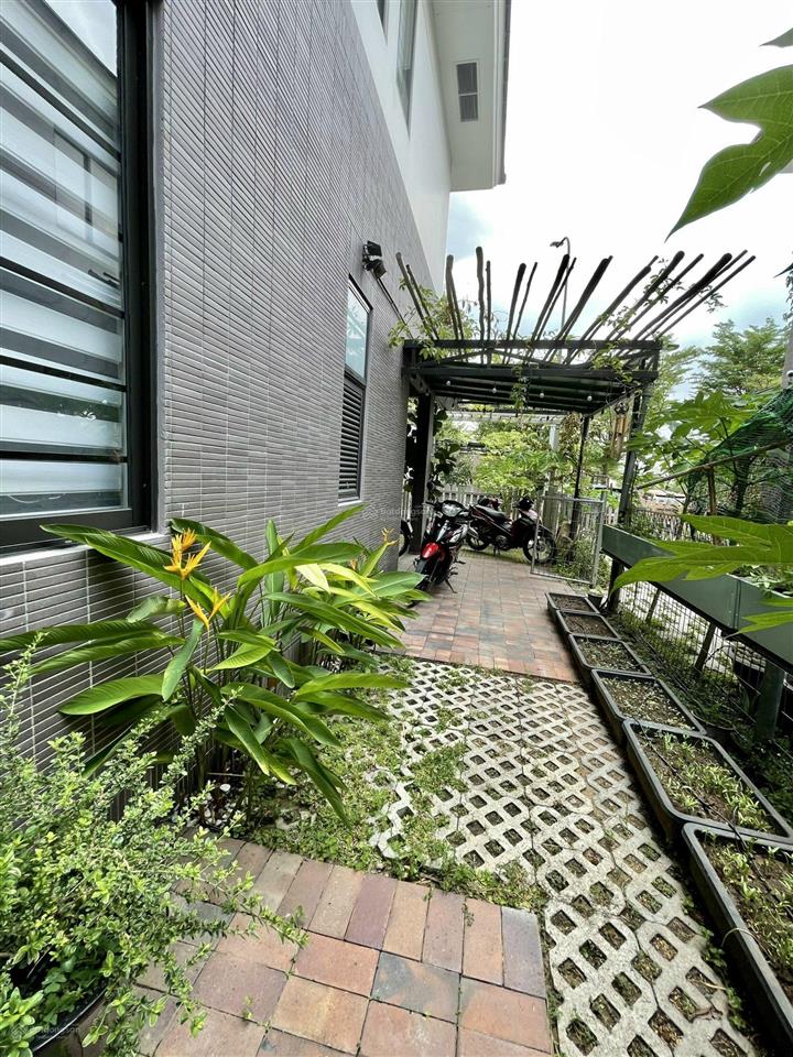 Giỏ hàng biệt thự sân vườn kiểu nhật full nt cao cấp chỉ 18 tỷ,  e mơ xem thực tế 0933 591 ***