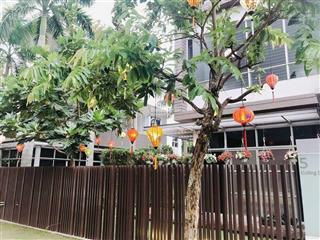Chính chủ gửi bán căn biệt thự sân vườn sổ hồng đầy đủ  0917 497 *** ( thái mơ)