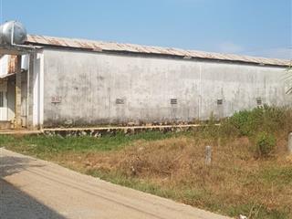 Chính chủ kẹt tiền bán gấp 10 m đất cách đường quốc lộ 100m  giá 1.5 tỷ   0933 591 ***