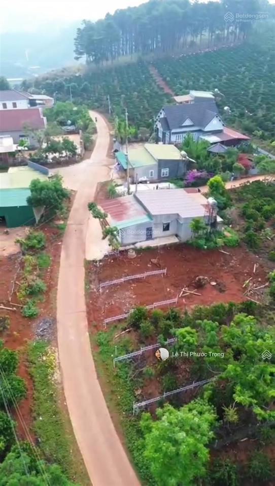 Nhà 3pn mát đẹp 1,65tỷ/429m2 11*35m vừa nhà và vườn, cách đà lạt 6km, lô góc 2 mặt đường lớn