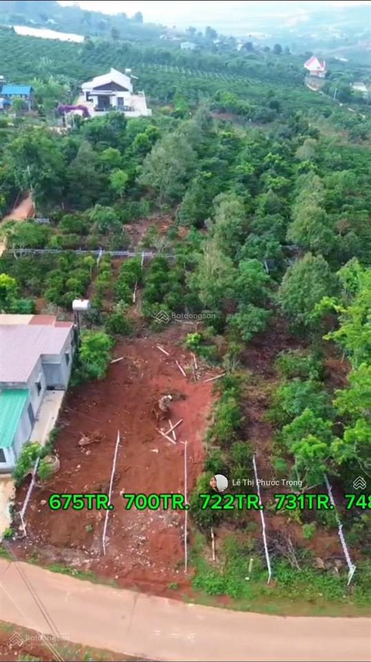 Nhà 3pn mát đẹp 1,65tỷ/429m2 11*35m vừa nhà và vườn, cách đà lạt 6km, lô góc 2 mặt đường lớn