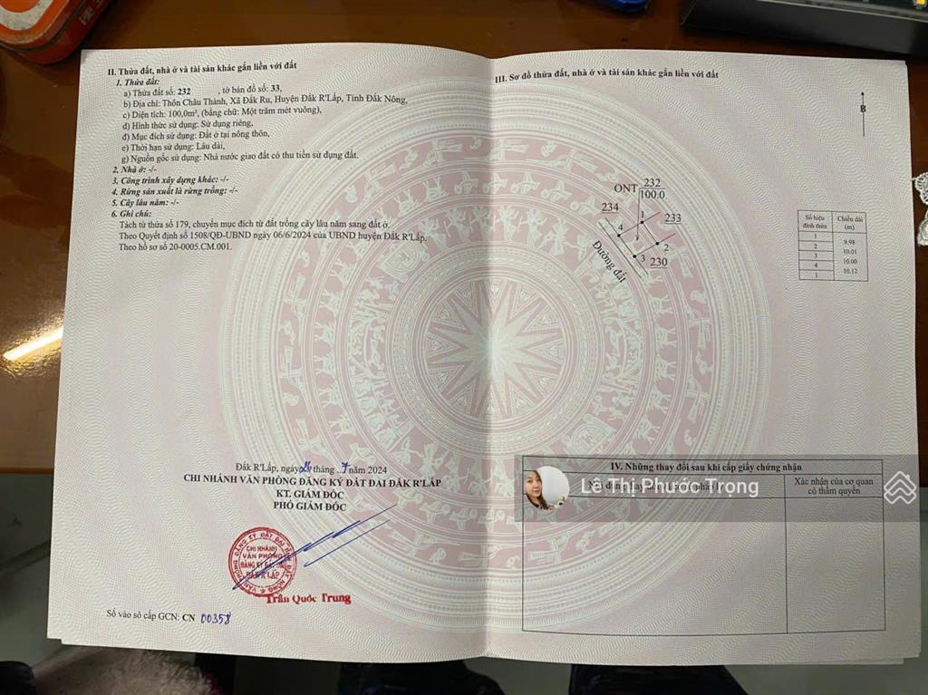 Bán nhanh lô liền kề cách quốc lộ 14 chỉ 2km giá 360triệu/1022m2 ngang 10m có thổ cư 100m2