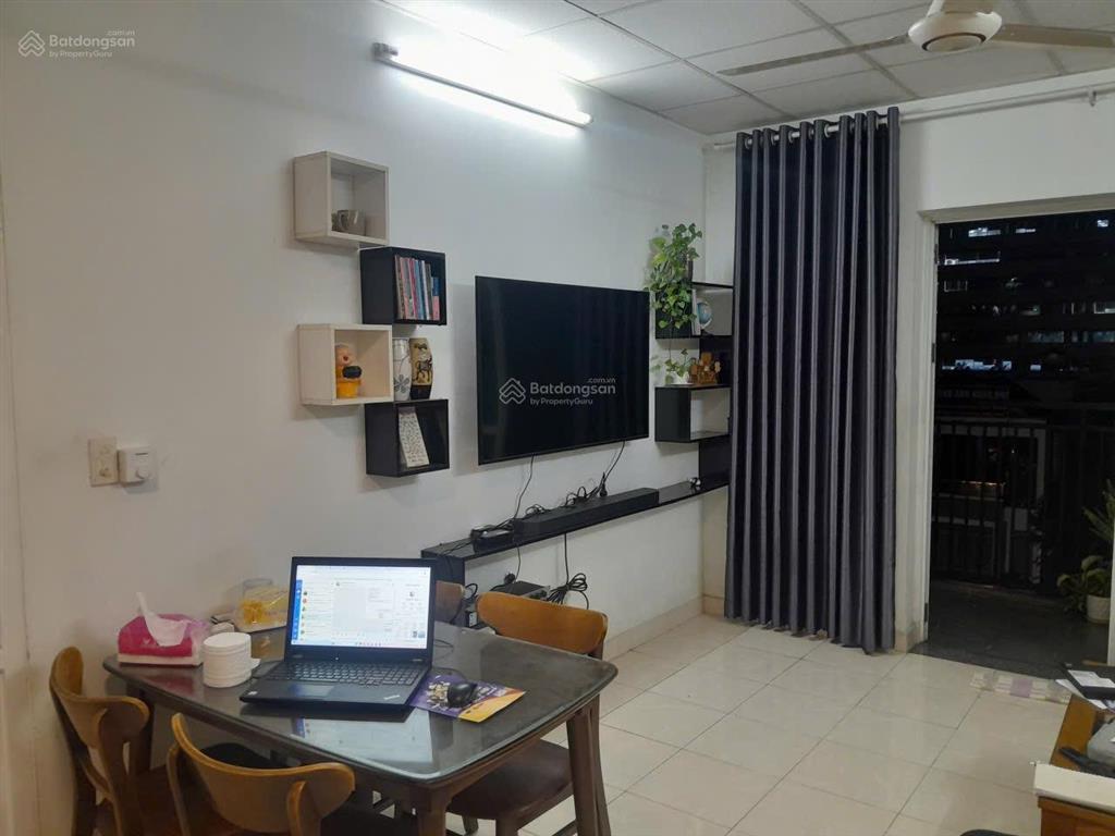 3 tỷ/73,9m2 toà c6 chung cư man thiện, 2pn đã có sổ hồng, tiện ở gần các trường học hoặc cho thuê
