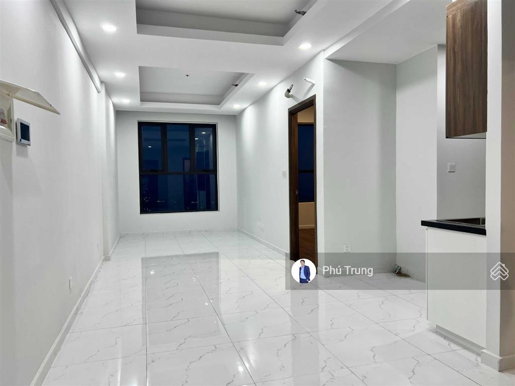 Bán gấp 2pn opal skyline, 64,4m2, chỉ 2.250tỷ, sổ hồng sẵn sang tên ngay, view đông bắc