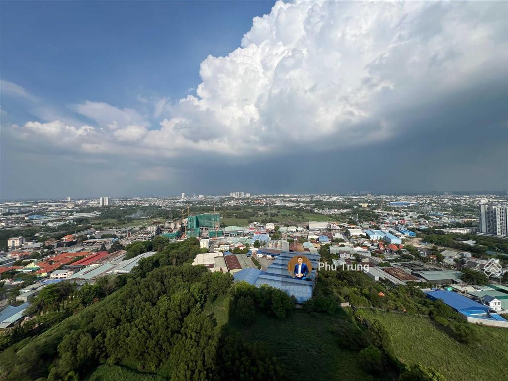 Bán 3pn 85m2 opal skyline chỉ 2 tỷ 650 sổ hồng sẵn sang tên ngay.