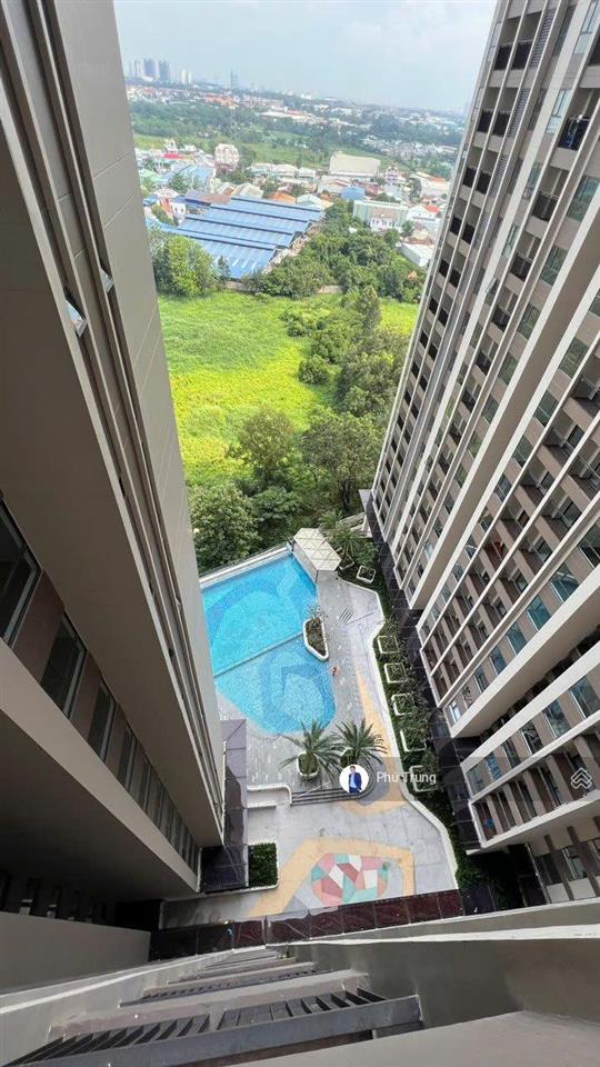 Bán căn hộ studio opal skyline, 40m2, hướng đông nam hồ bơi mát mẻ, tầng trung