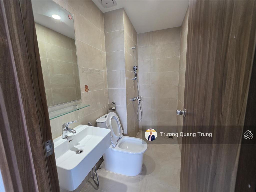 Cho thuê 2pn sẵn 3 máy lạnh chỉ 5tr5/th, nhà mới đẹp