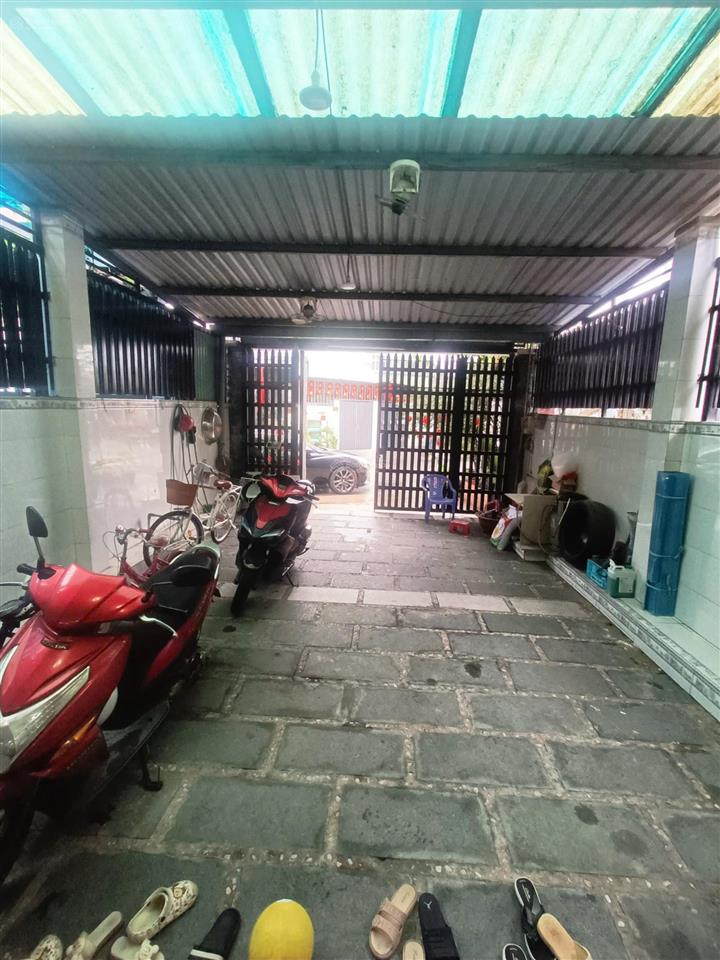 Chính chủ cần bán gấp nhà phố mái thái  đường 26, tăng nhơn phú a, quận 9 (thủ đức)