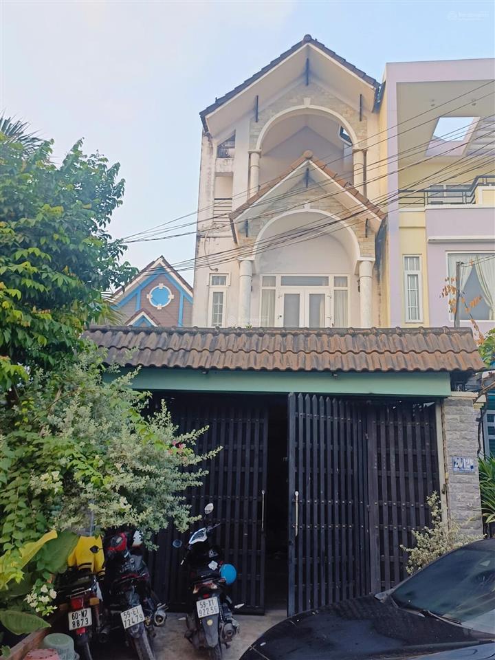 Chính chủ cần bán gấp nhà phố mái thái  đường 26, tăng nhơn phú a, quận 9 (thủ đức)